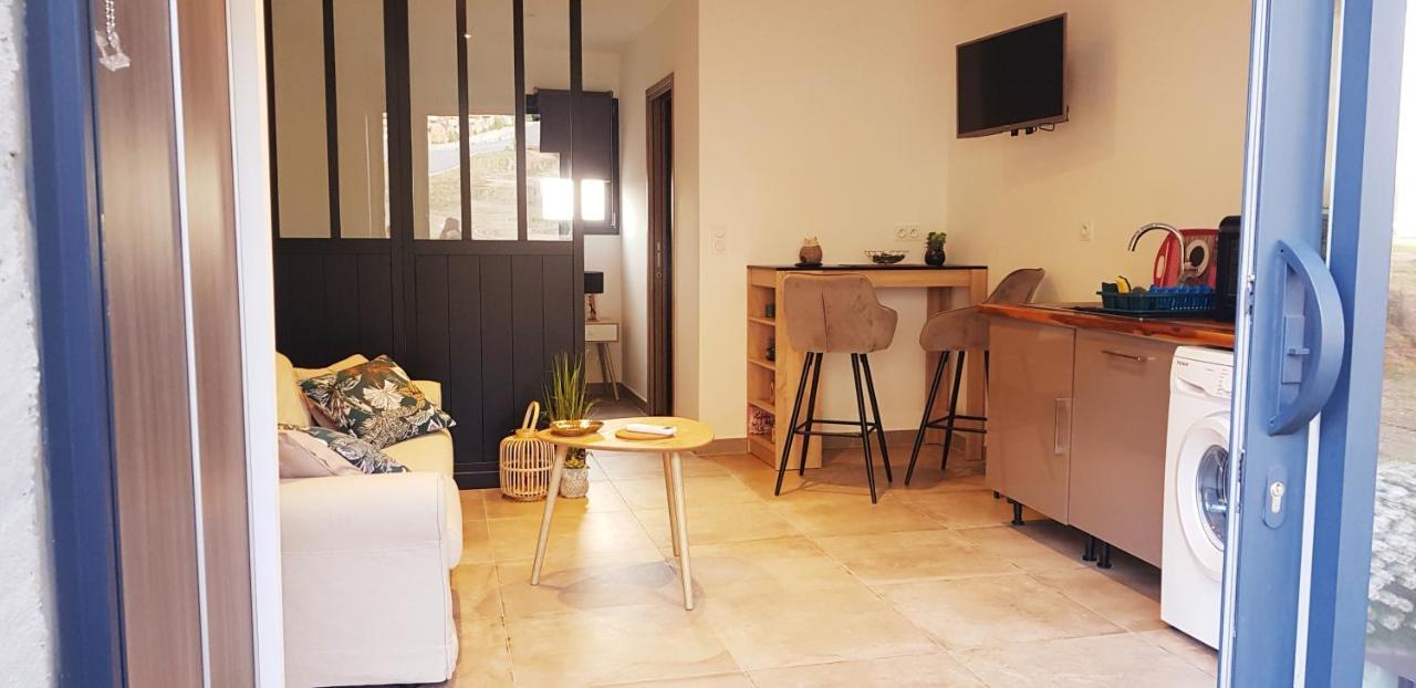 House Apartman Castirla Kültér fotó